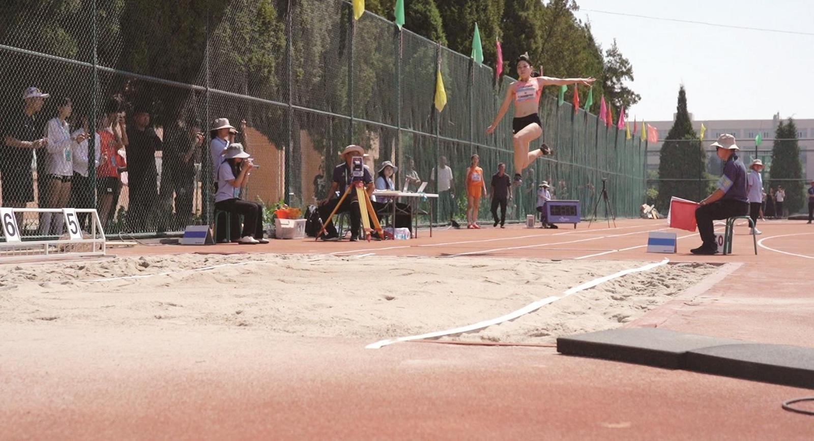 聚焦中日韩青少年运动九游体育会｜田径赛场上演速度与激情(图3)