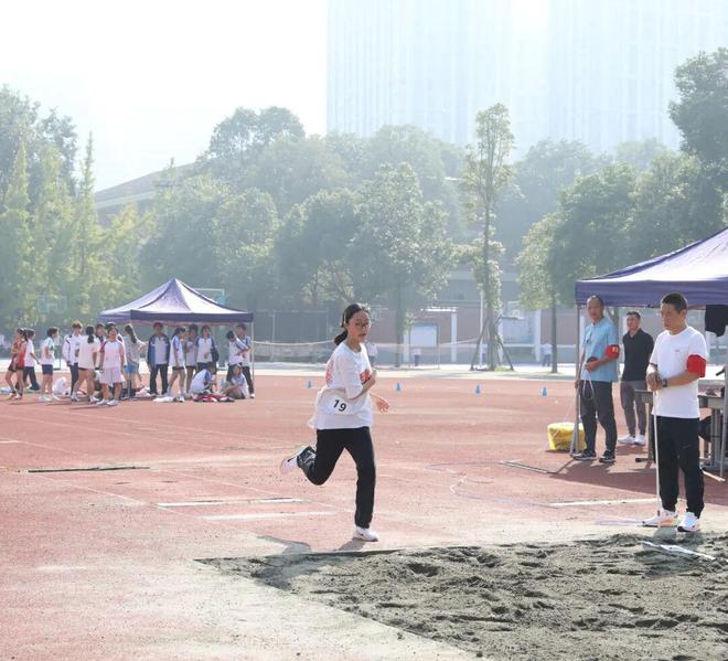 九游体育1200名学子逐梦这场赛事(图7)