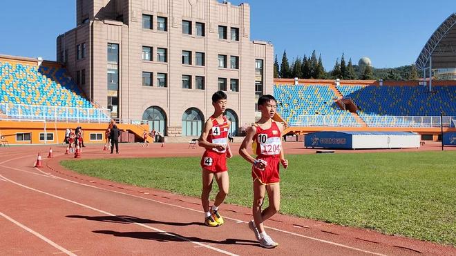 九游体育青岛市六运会青少年田径比赛圆满完赛 城阳区荣获团体总分第一名(图3)