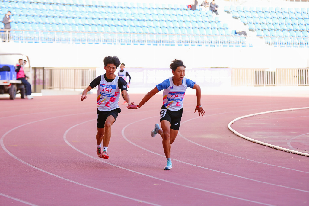 燃动塞上逐梦赛道！2025中国田径大众达标系列赛宁夏站圆满落幕九游体育(图2)