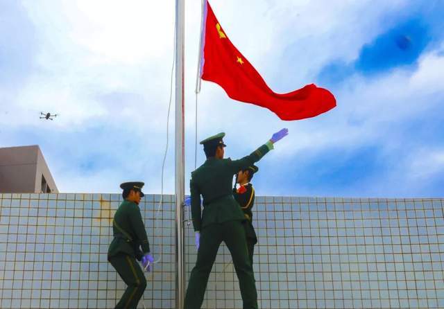 九游体育泉州华光职业学院第二十届田径运动会盛大启幕(图4)