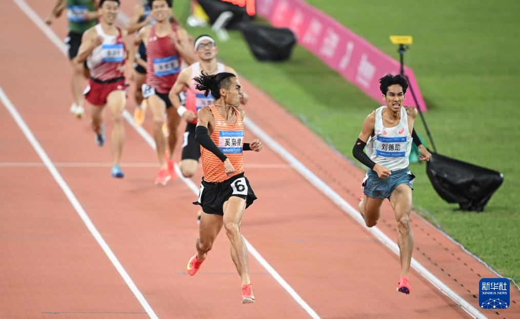 九游体育全运会丨田径——男子800米决赛：奚枭横夺冠(图4)
