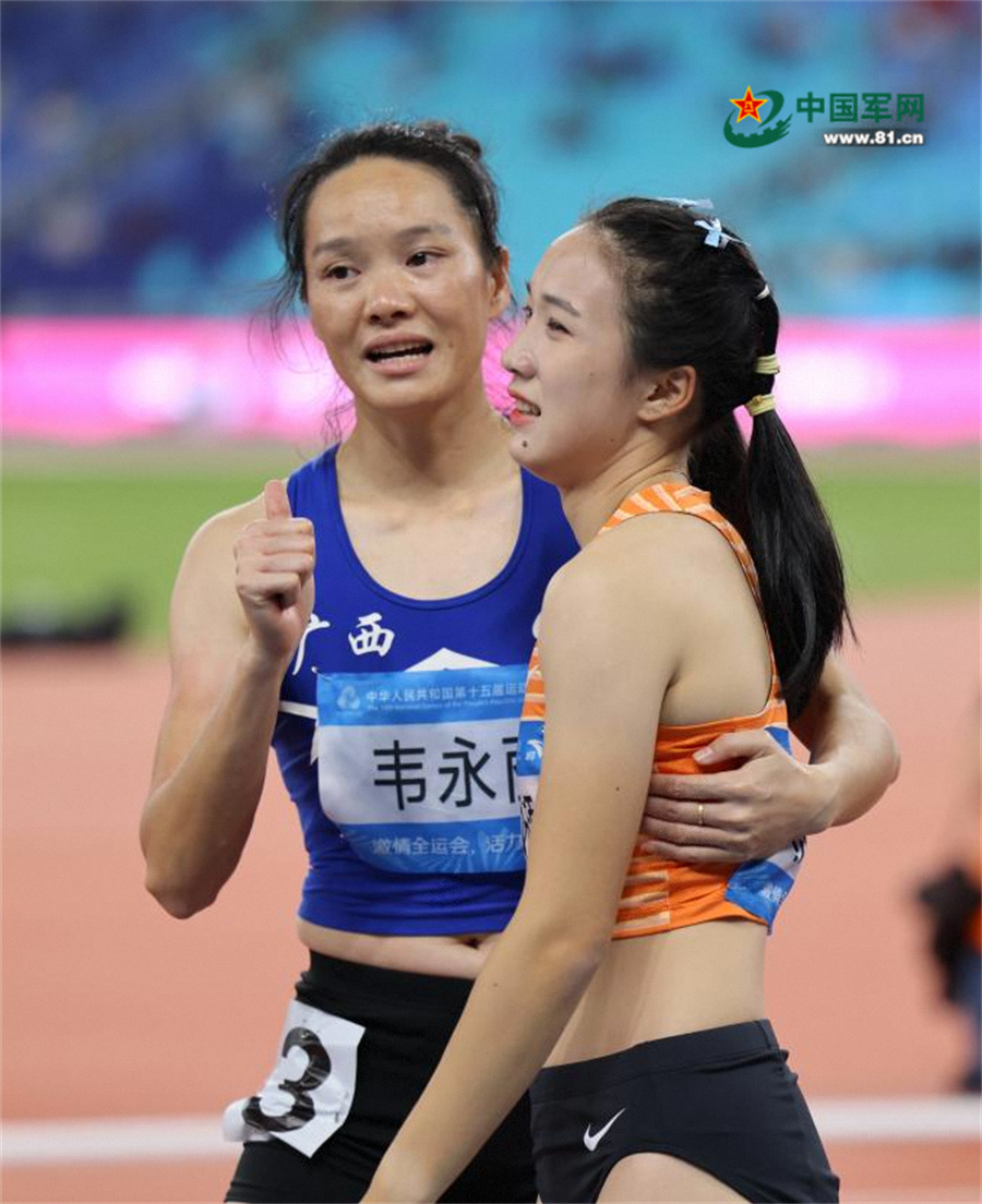 九游体育全运会田径赛丨李泽洋加冕“百米飞人” 陈妤颉破亚青纪录夺金(图7)