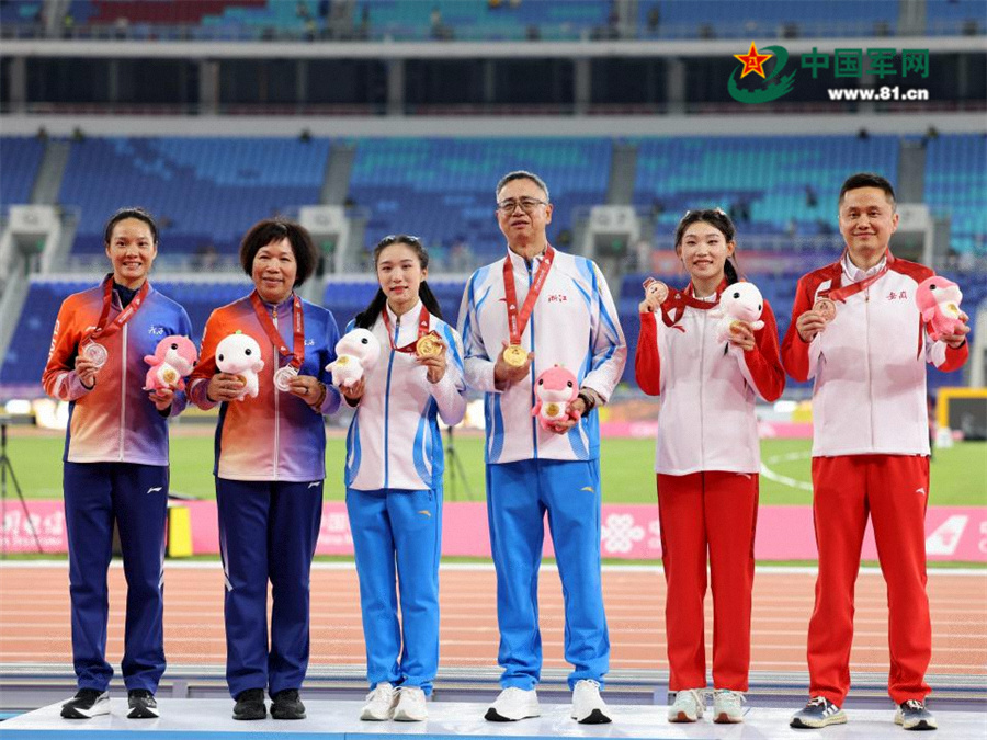九游体育全运会田径赛丨李泽洋加冕“百米飞人” 陈妤颉破亚青纪录夺金(图8)