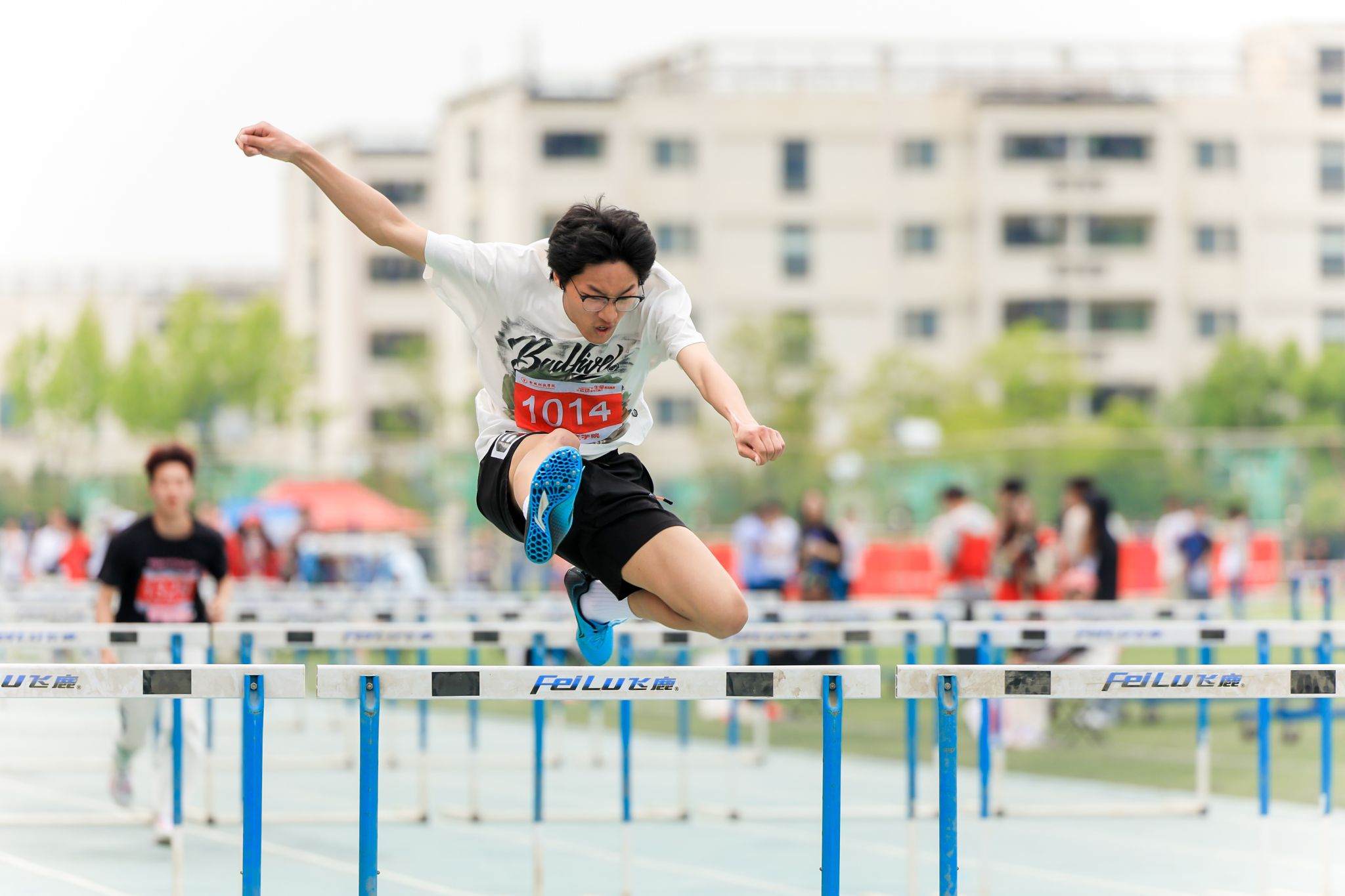 九游体育山东省第五届少儿趣味田径锦标赛（东营赛区）暨东营区第三届少儿趣味田径锦标赛在市区三中举行(图1)