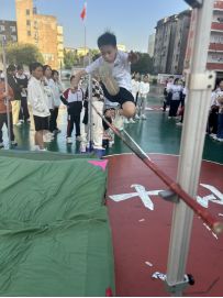 “以体树人扬长启航”  临川十小第十八届田径运动会圆满闭幕九游体育(图4)