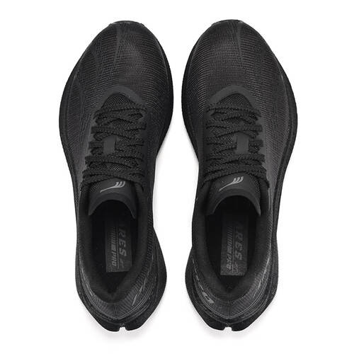 沃兰迪火箭气垫钉鞋助你轻松赢得短跑比赛！九游体育(图2)