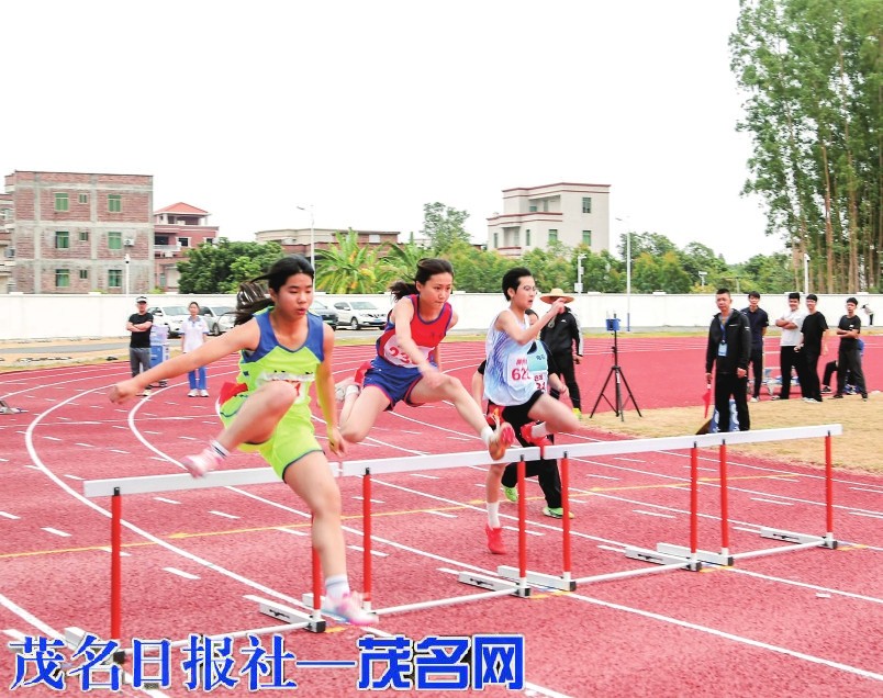 2025九游体育年茂名市青少年田径锦标赛圆满举行(图3)