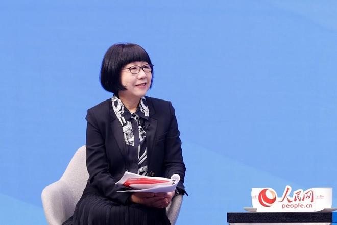 九游体育让文明成为每位跑者的“第一配速”(图2)