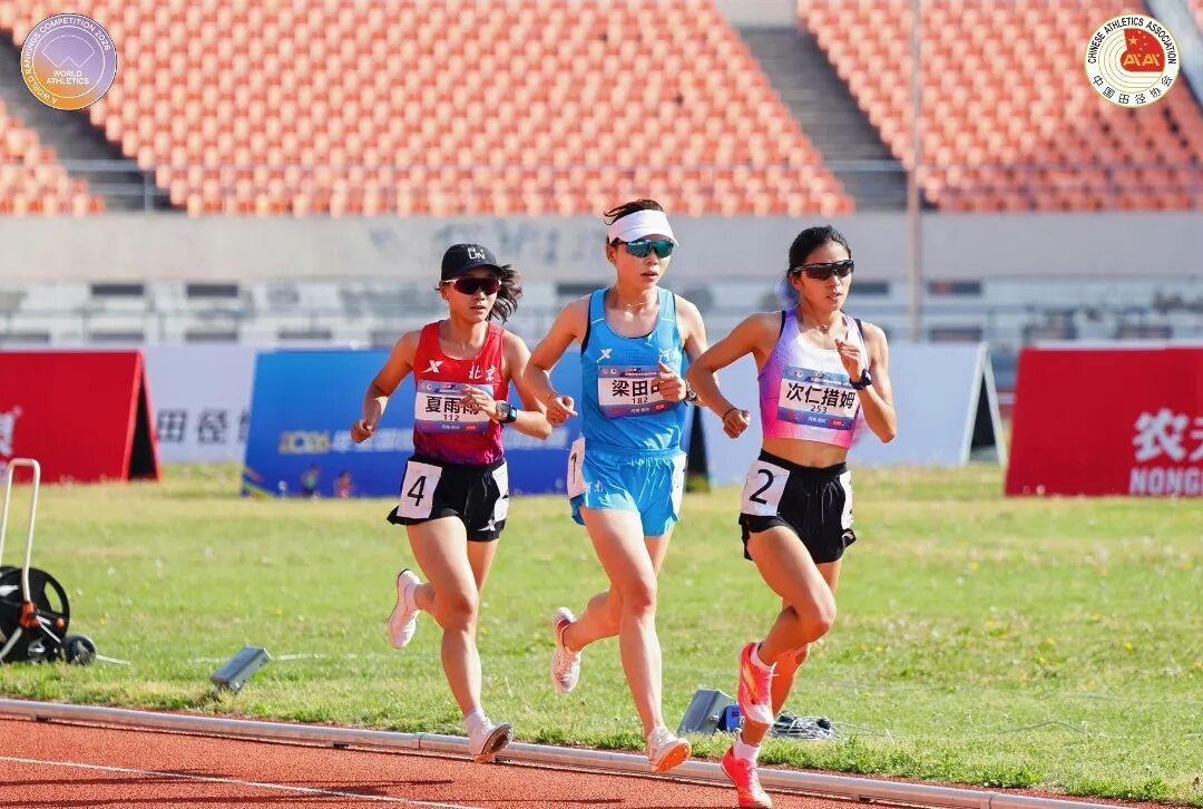 成绩亮眼 2026年全国田径中长九游体育跑项群赛（第1站）在郑州落幕(图3)