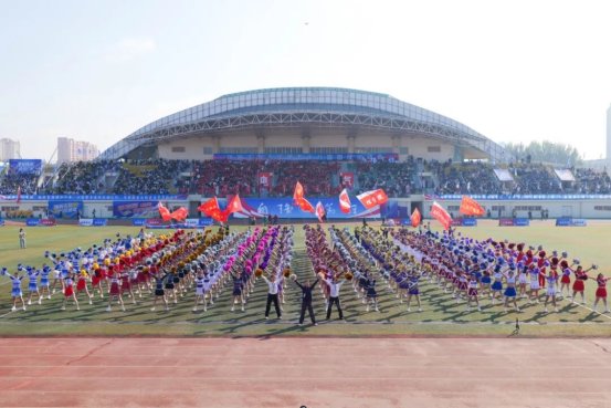 九游体育奋楫扬帆正当时青春接力谱新篇——沈阳工业大学第五十八届田径运动会成功举行(图2)